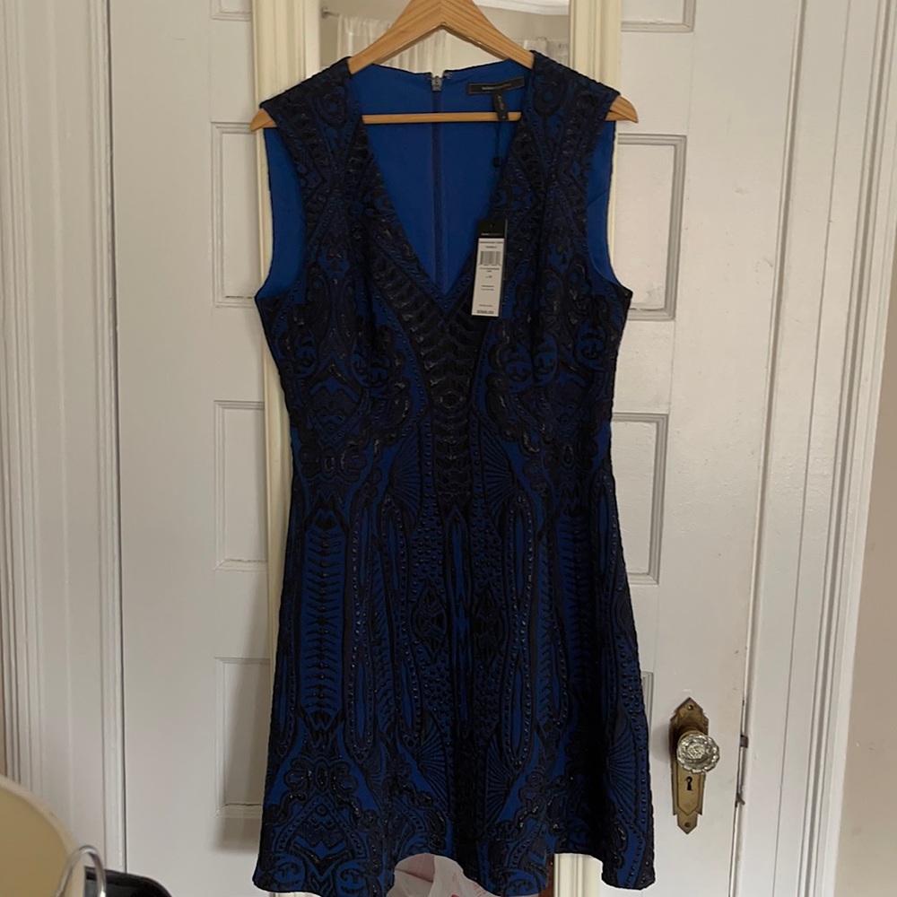 BCBG BLACK-BLUE COMBO DRESS “HANNELLI” size 12 new